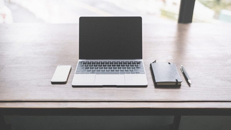 >マルチパートメールを作成する際には、<strong><a href=