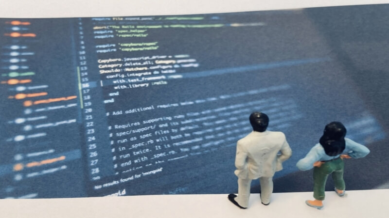 >一方、メール配信システムを<span style=