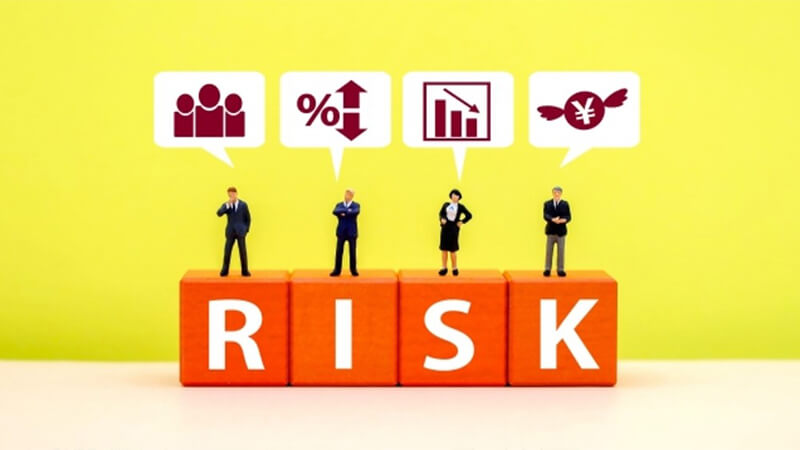 メール配信システム リスク