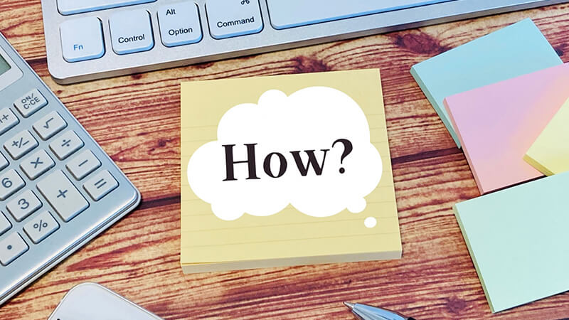 ></p>
<p>次に、インライン返信の基本的なやり方について、以下の内容を紹介していきます。</p>
<ul>
<li>引用符号や色分けを使って引用箇所を明示する</li>
<li>Outlookでインライン返信する方法</li>
<li>誤字脱字があっても原文のまま引用する</li>
</ul>
<h3>引用符号や色分けを使って引用箇所を明示する</h3>
<p>インラインで返信する際は、一般的には<span style=